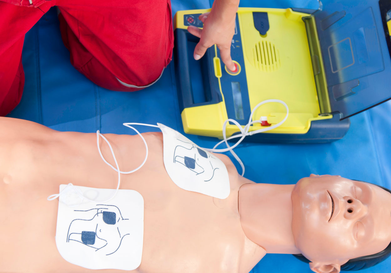 Einweisung und Schulungen von Defibrillatoren (AED)